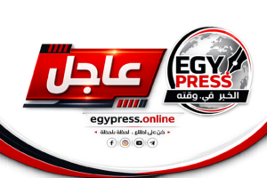 فلسطين .. قوة من جيش الاحتلال برفقة جرافة تقتحم محيط مسجد عبد الحي شاهين في مدينة الخليل.